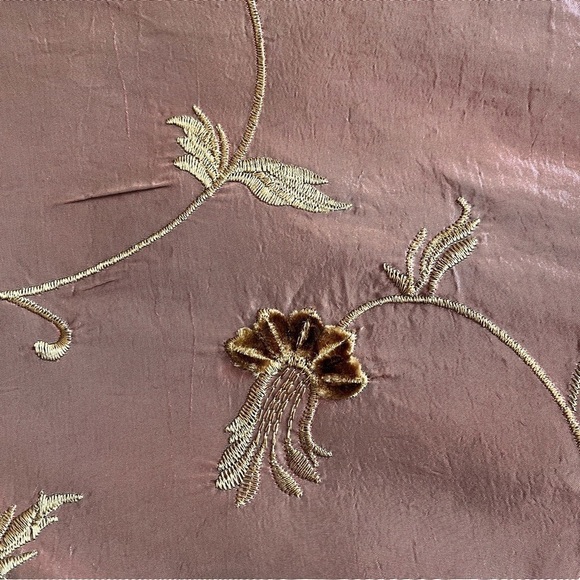 DAS Silky Flap Backpack Embroidered Women's Teen - Picture 3 of 13